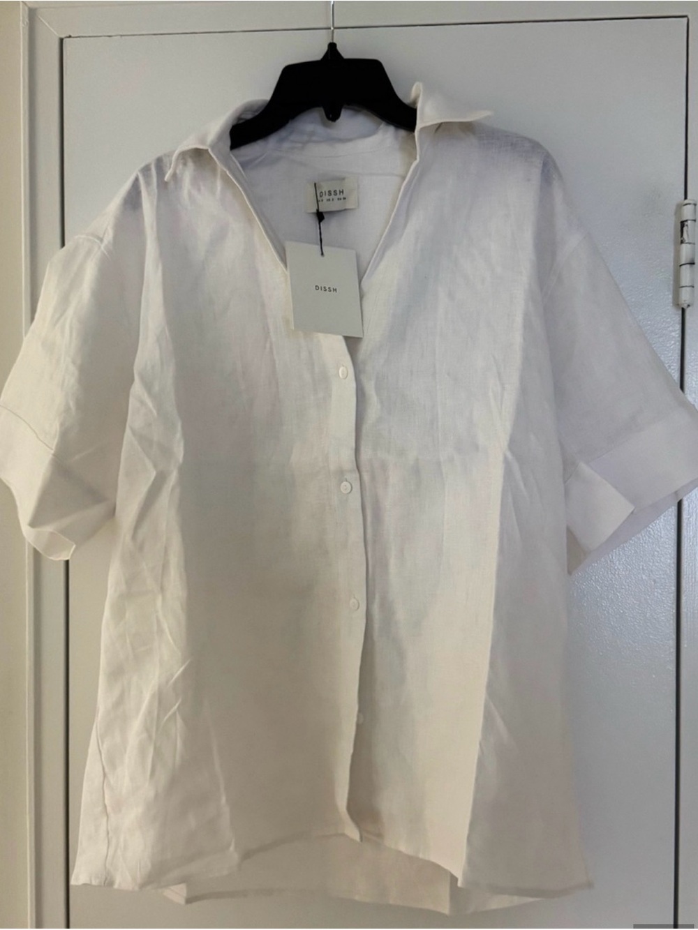 DISSH Helena White Oversized Linen Shirt - Picture 2 of 5